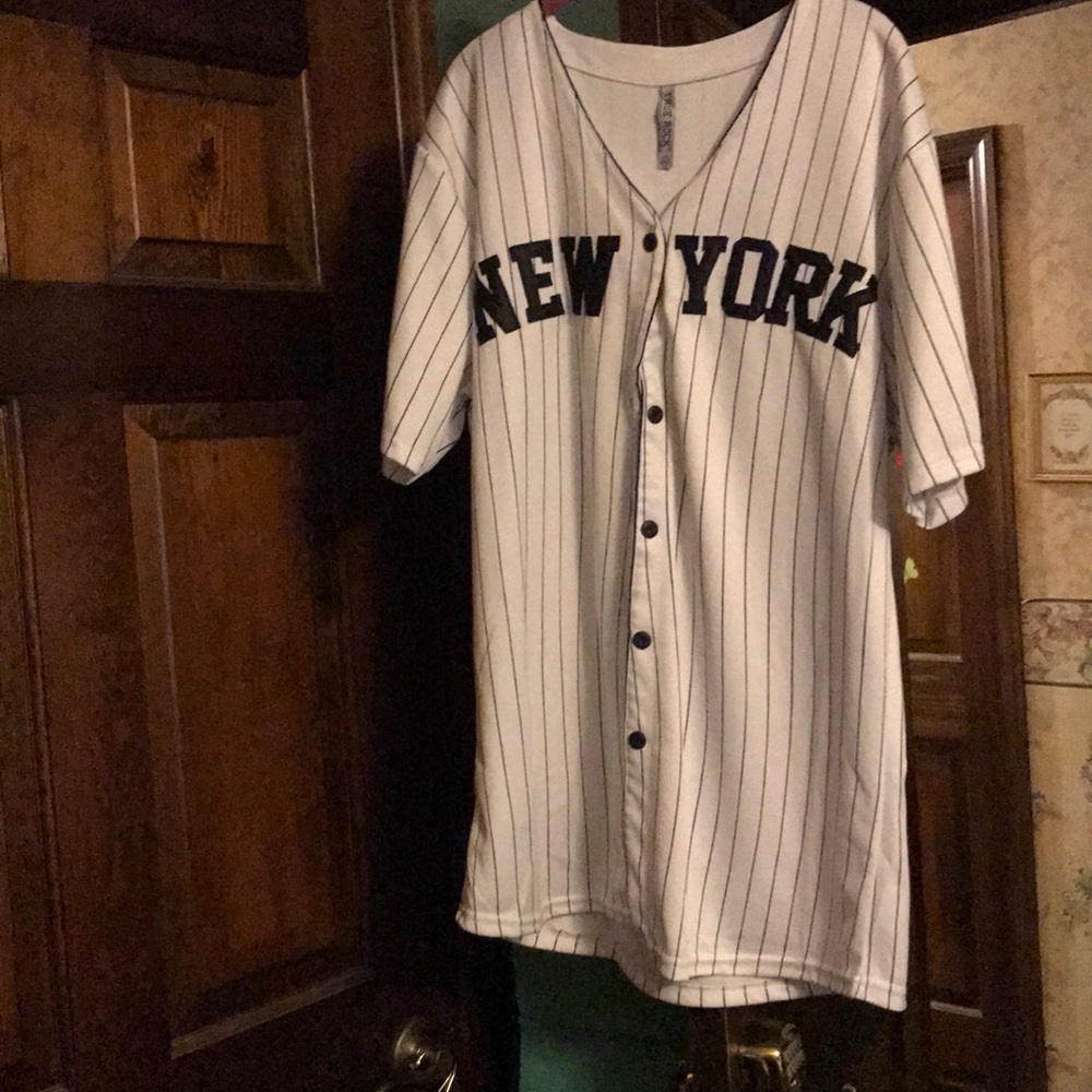 New York Baseball Tee